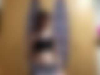 Live cam show with StevieStankaitis - Blue Eyes on Camsoda