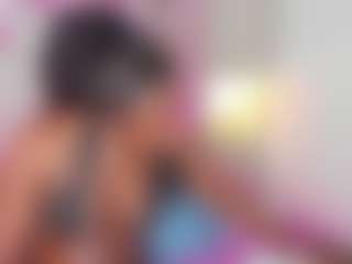 Live cam show with TylaBloom - Longhair on Camsoda
