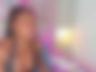 Live cam show with TylaBloom - Striptease on sexytreat.net