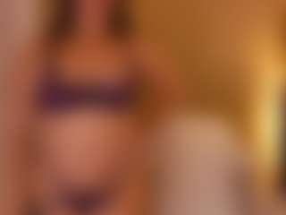 Live cam show with vanitywild - Housewife on crypto-cams