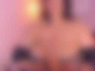 Live cam show with violeta-candyy - Spank on Hubzter Live