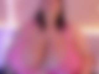 Live cam show with violeta-candyy - Oil on Camsoda