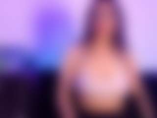 Live cam show with Viollette-Kat - Public on Adult Interactions