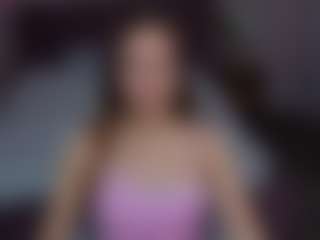 Live cam show with Vita-Croown - Skinny on Chatstar