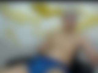 Live cam show with ZeusTrys - Chubby on TeamSkeetLive