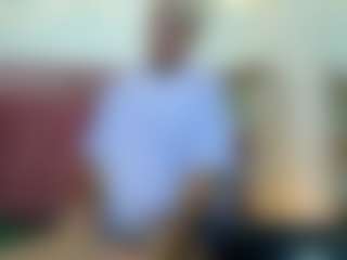Live cam show with ZeusTrys - Brown Eyes on Camsoda