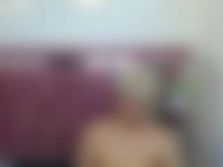 ZeusTrys's Live Sex Cam Show
