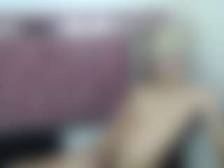 Show live cam dengan ZeusTrys - Anal Toys di Camsoda