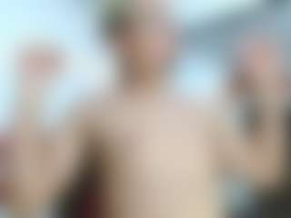 ZeusTrys's Live Sex Cam Show