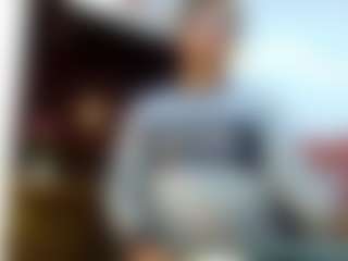 ZeusTrys's Live Sex Cam Show