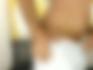 ZeusTrys's Live Sex Cam Show