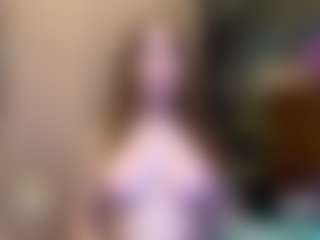 Live cam show with AlissaWhyte - Green Eyes on xxxlivecams.org