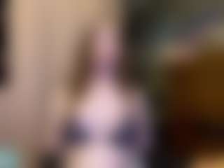Live cam show with AlissaWhyte - No Smoking on Camsoda