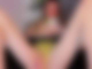Live cam show with Auroraa-Smith - Big Cock on Milfs Live