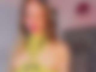 Live cam show with Auroraa-Smith - Average on fapnchat