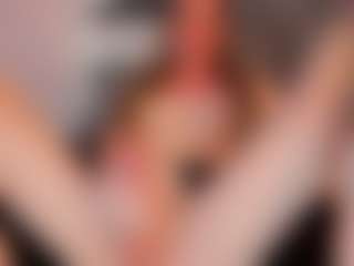 Live cam show with Auroraa-Smith - Average on Soda Cam