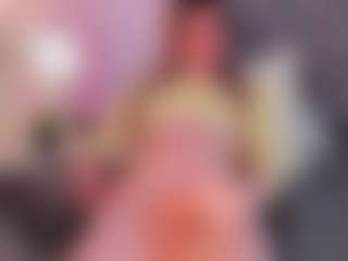 Live cam show with Auroraa-Smith - Average on Big Tits