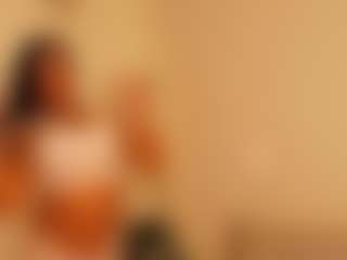 Julie-Xoxo's Live Sex Cam Show