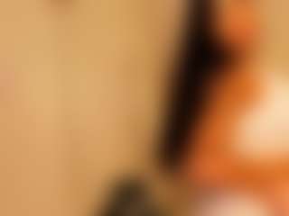 Live cam show with Julie-Xoxo - Bedroom on Camiplay Live