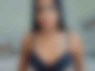 Julie-Xoxo's Live Sex Cam Show