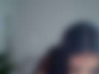 Julie-Xoxo's Live Sex Cam Show