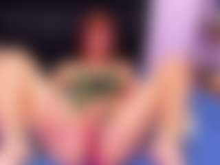 JulieMoon's Live Sex Cam Show