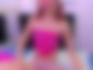 JulieMoon's Live Sex Cam Show