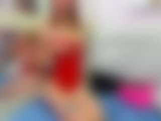 JulieMoon's Live Sex Cam Show