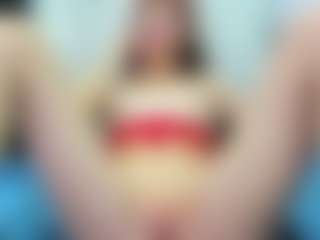 JulieMoon's Live Sex Cam Show