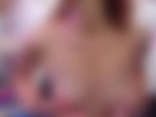 JulieMoon's Live Sex Cam Show