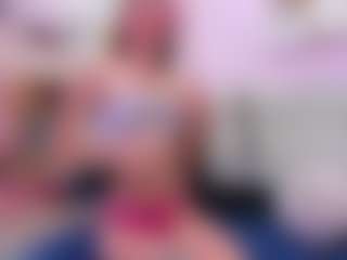 JulieMoon's Live Sex Cam Show
