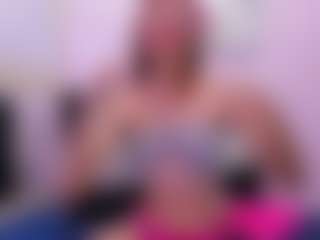 JulieMoon's Live Sex Cam Show