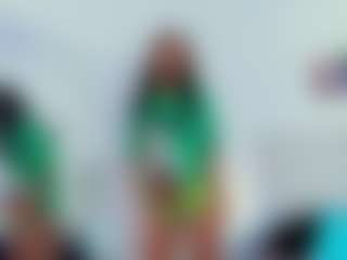 Live cam show with leana-lovings11 - Athletic Ebony on Hubzter Live