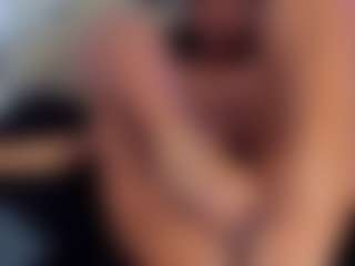 leana-lovings11's Live Sex Cam Show