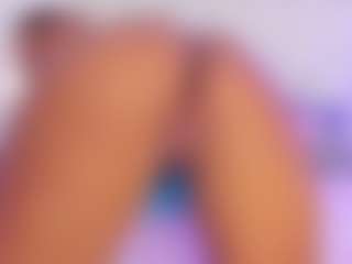 leana-lovings11's Live Sex Cam Show
