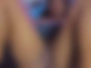 Live cam show with leana-lovings11 - Athletic on Pornisteam.com