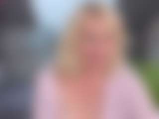 Live cam show with Lillit-Fabia - New Big Tits on fapnchat