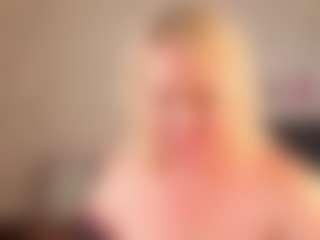 Live cam show with Lillit-Fabia - Moaning on madthumbs
