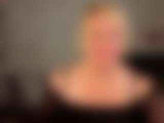 Live cam show with Lillit-Fabia - Mature on Camsoda