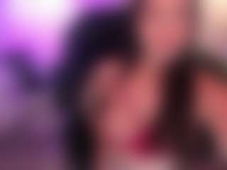 Live cam show with Pink-Velvet - Striptease Young Adult on Soda Cam