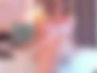 Live cam show with Soffia-Carsonn - Ride Torso on CamClone