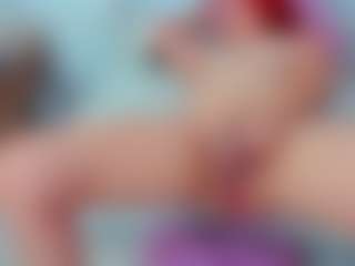 Live cam show with Victoriaarouss47 - Red Hair HD on Uber Horny