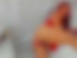 Victoriaarouss47 MILF webcam performer live streaming