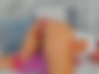 Live cam show with Victoriaarouss47 - Red Hair on Stripli.com