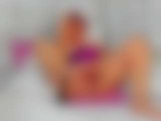 Live cam show with Victoriaarouss47 - Tittyfuck on Soda Cam