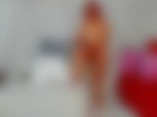 Live cam show with Victoriaarouss47 - Middle Aged on fapnchat