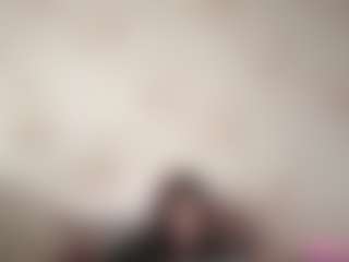 Chloe's Live Sex Cam Show