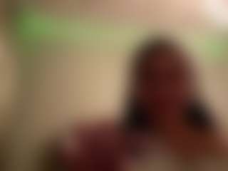Chloe's Live Sex Cam Show