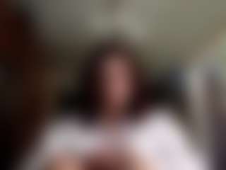 Chloe's Live Sex Cam Show