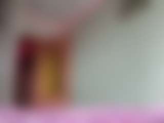 Live cam show with Chloe - Facial on SpankPalCams